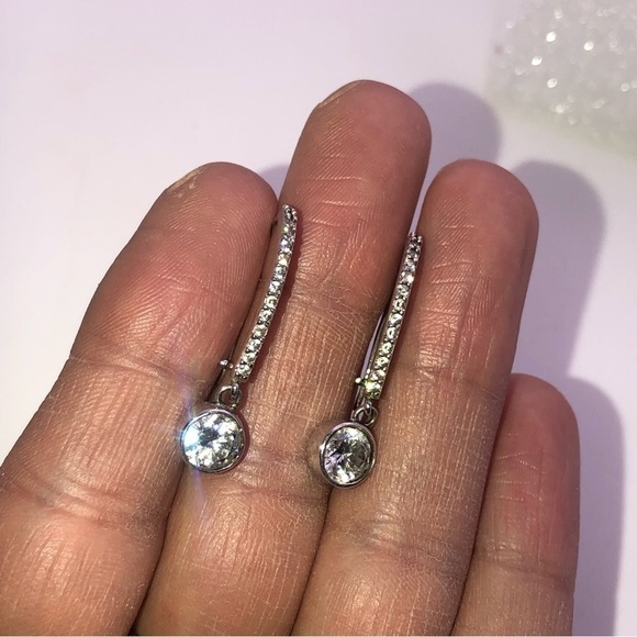 𝅺vintage Sterling & Cz Stone Drop Sparkly Statement Earrings 1.1” - Picture 4 of 7